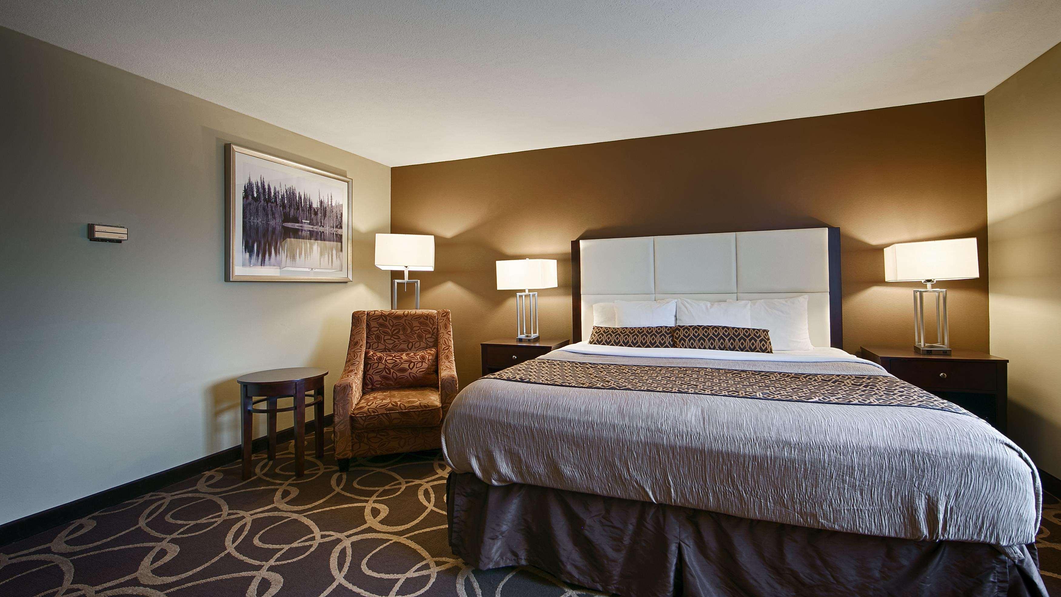 Best Western Plus Pioneer Park Inn Fairbanks Bagian luar foto