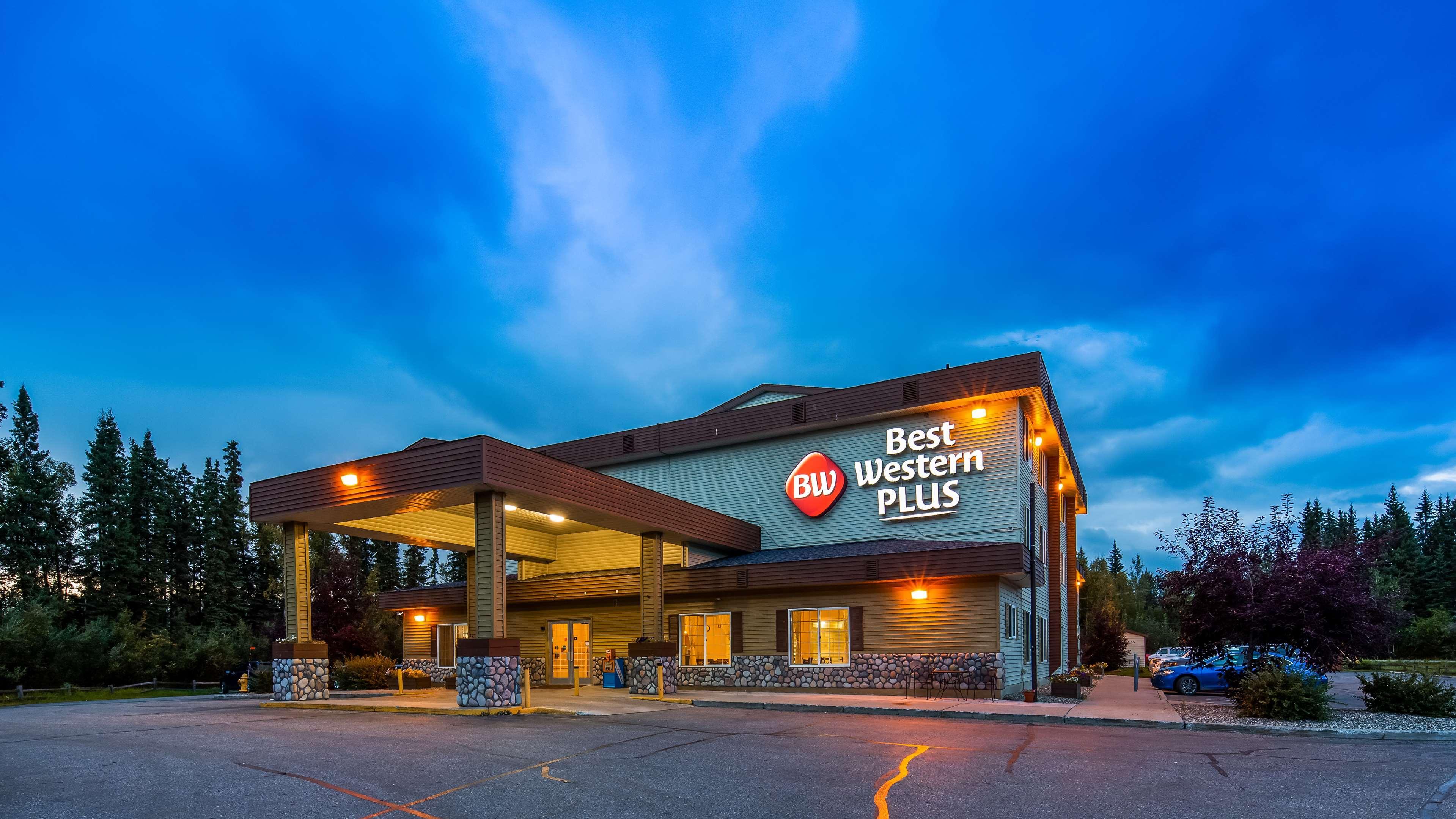 Best Western Plus Pioneer Park Inn Fairbanks Bagian luar foto